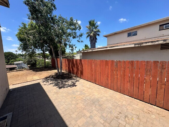 Building Photo - 6150-6152 Horton Drive