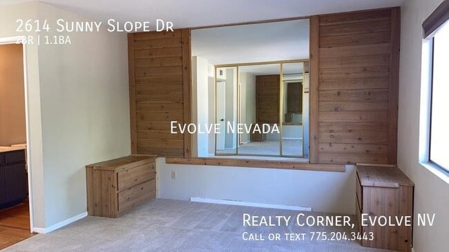 Building Photo - 2614 Sunny Slope Dr