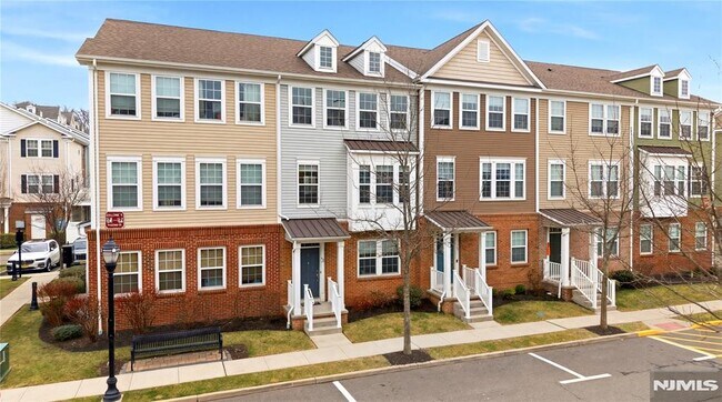 Building Photo - 56 Wesmont Drive