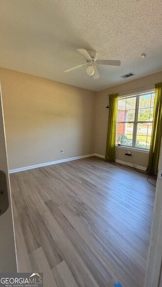 Building Photo - 100 Riverside Walk