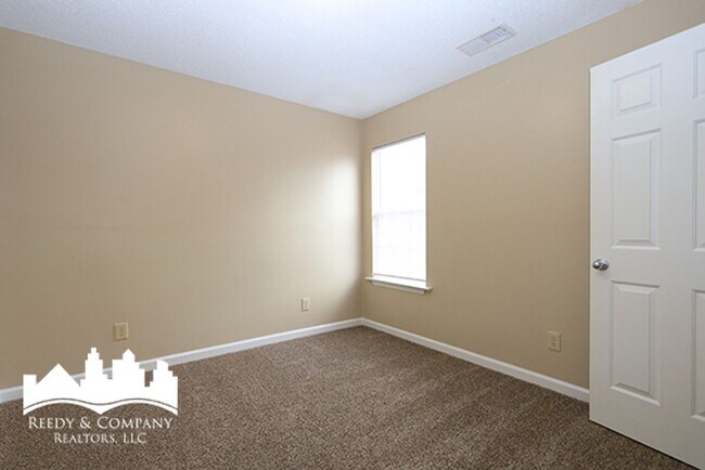 Building Photo - 8335 Mangrove Dr