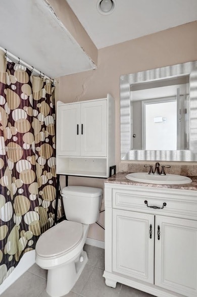 Building Photo - 710 N Ocean Blvd