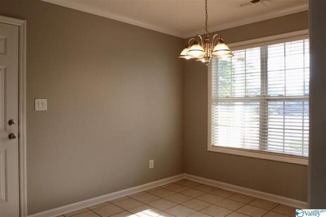 Building Photo - 241 Tanner Point Dr