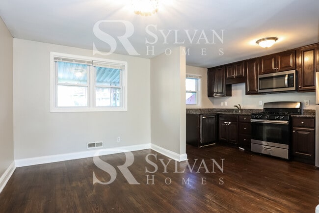 Building Photo - The Lifestyle You Deserve.