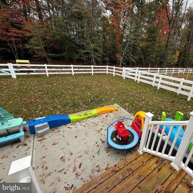 Building Photo - 24119 Hammerhead Dr