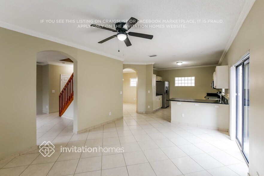 Building Photo - 3407 NW 112th Terrace