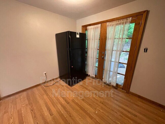 Building Photo - 3523 Conway Wallrose Rd