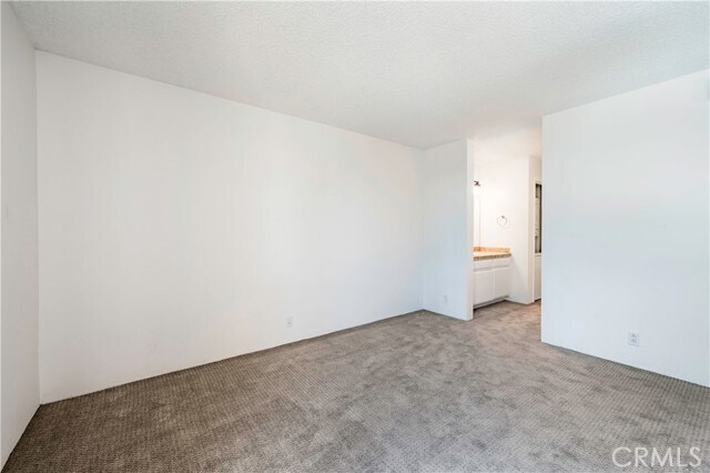 Building Photo - 1750 E Ocean Blvd