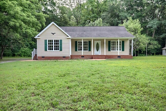 Building Photo - 7411 Belroi Rd