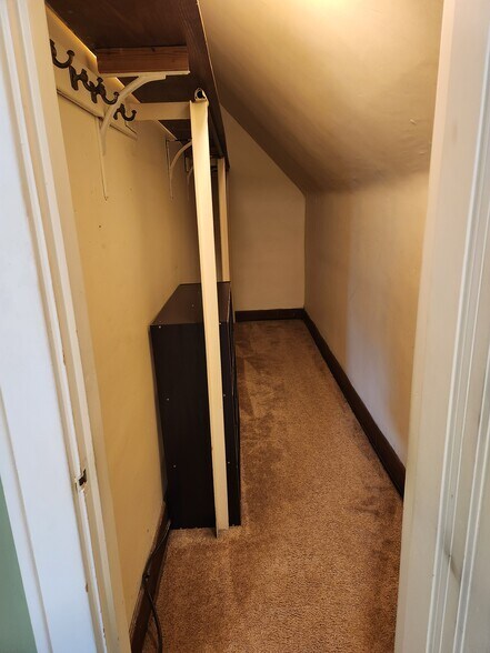 Room Closet - 3315 Renfro Ave