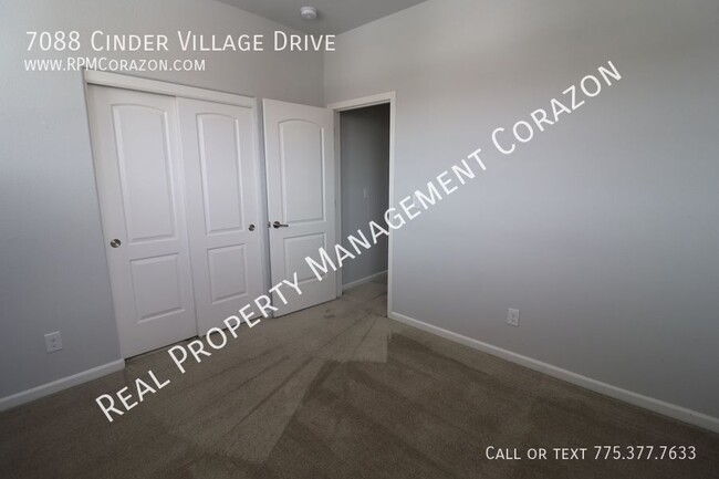 Building Photo - 7088 Cinder Village Dr