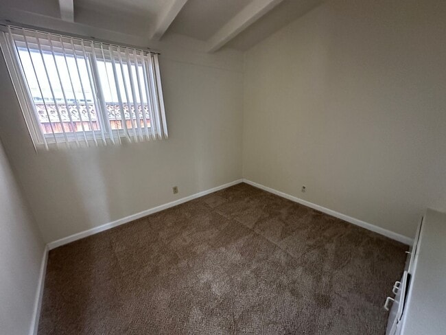 Building Photo - Single family house 3 bedroom 2 bath in Cupertino