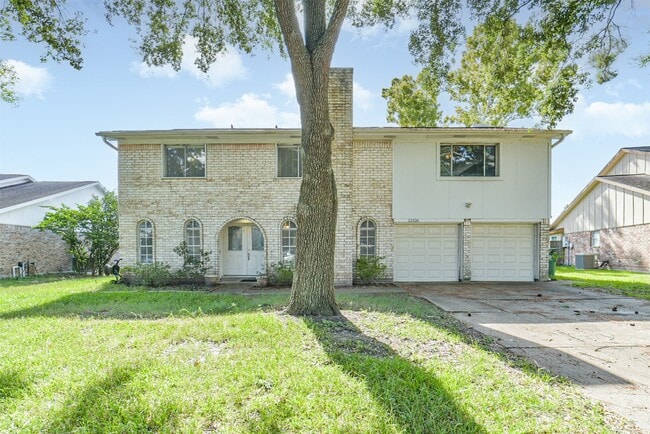 Primary Photo - 12526 Chessington Dr