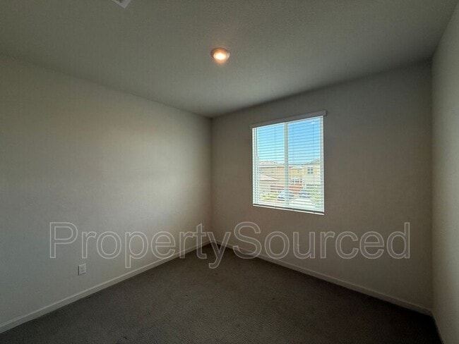 Building Photo - 2957 Mokelumne Ct