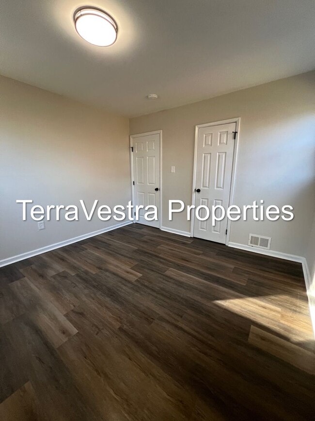 Building Photo - 3 Bed Single Family in Clayton! Eligible for $500 Security Deposit.