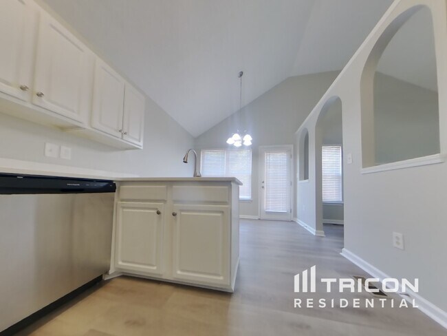 Building Photo - 3015 Brass Dr