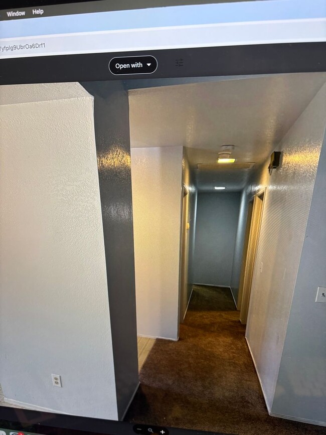 Building Photo - 3B/D 2BA, Duplex AVAILABLE NOW!!