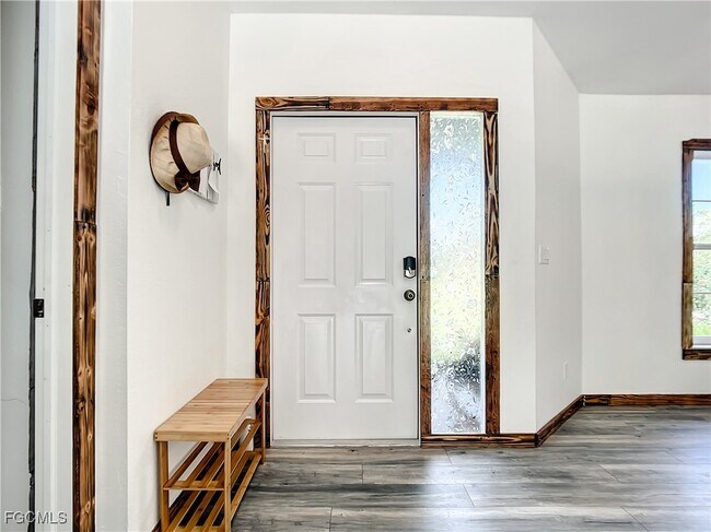 Building Photo - 2511 6th St NW