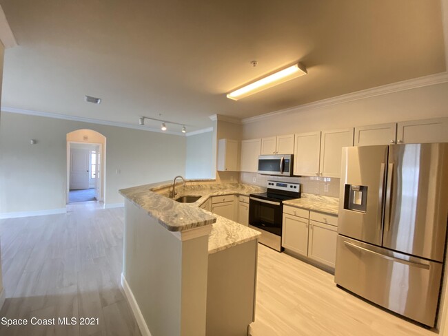 Building Photo - 6421 Borasco Dr
