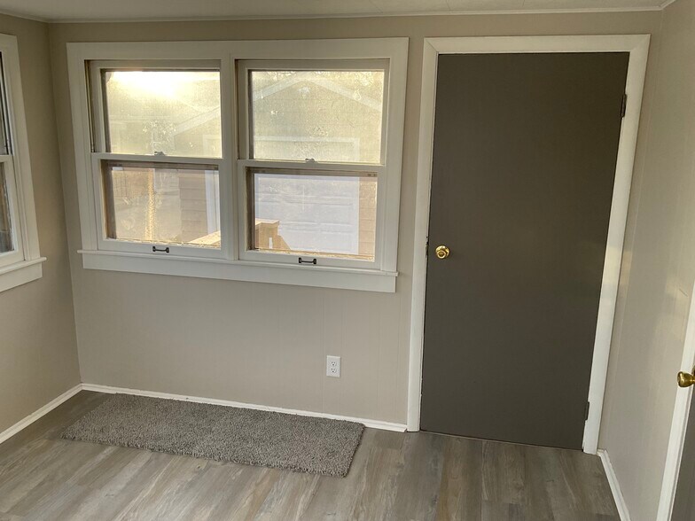 Building Photo - 6306 N 2nd St