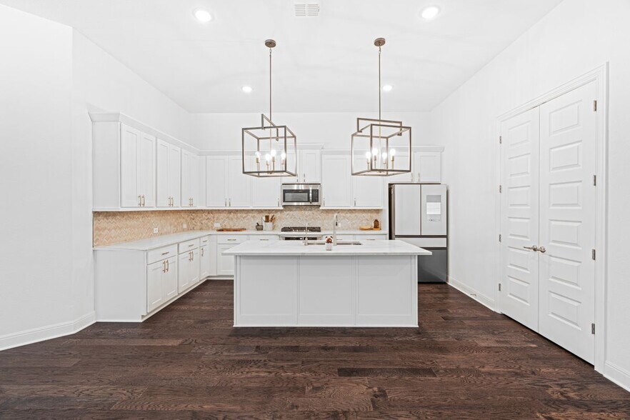 Building Photo - 3037 Sage Ranch Dr