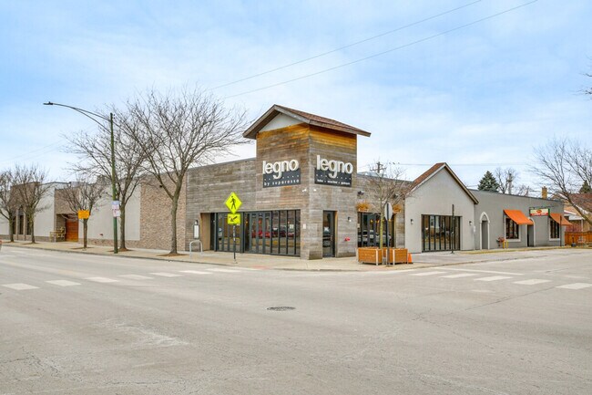 Building Photo - 4319 N Central Ave