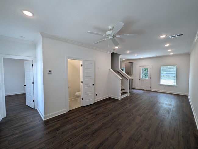 Building Photo - 514 Mdw Crst Cir