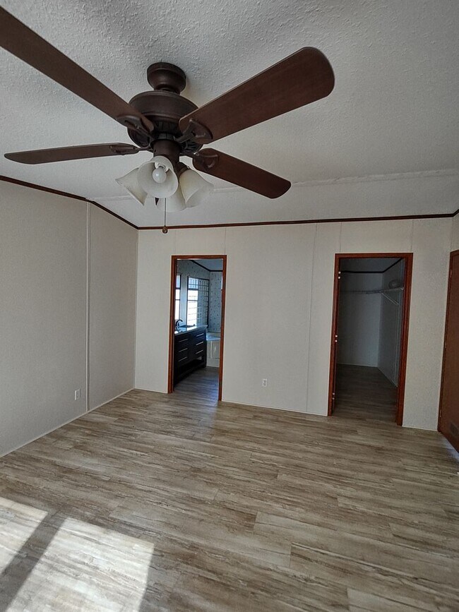 4Bedroom 2Bath DoubleWide Mobile Home 2679 Popes Crossing Rd Lumberton NC 28358 Apartment