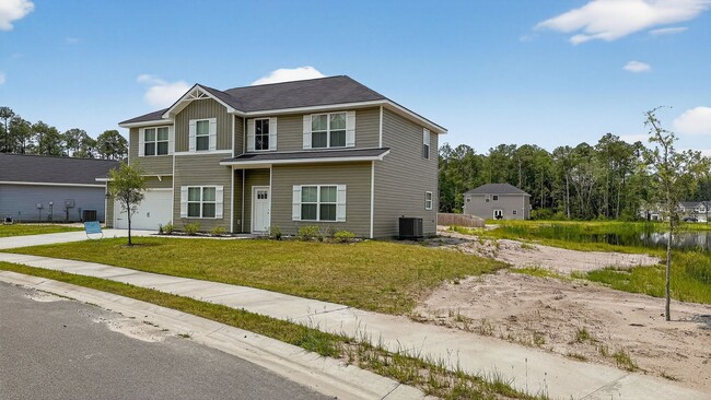 Building Photo - RATE DROP ALERT (was $2200/month) and MOVE-IN SPECIAL: 1st FULL MONTH'S RENT FREE**