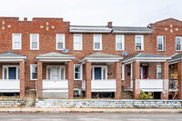 Building Photo - 1019 Bank St