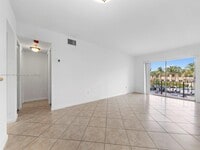 Building Photo - 14034 SW 90th Ave