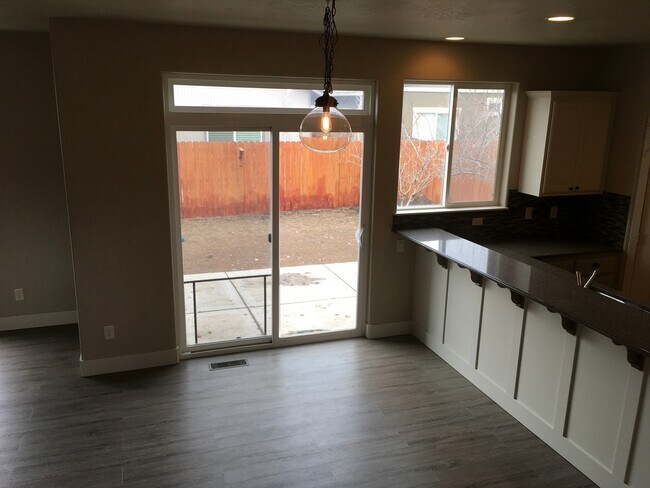 Building Photo - 21174 Capella Pl