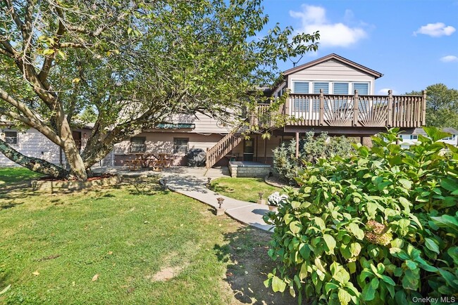 Building Photo - 8 Badami Dr