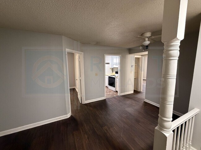 Building Photo - 1007 Piney Woods Rd