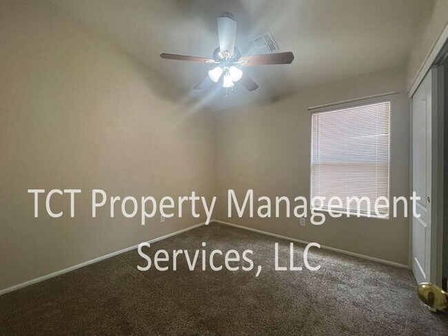 Building Photo - Active lifestyle Community in a Charming N...