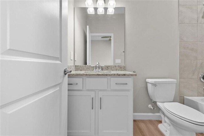 Building Photo - 15719 Islandwalk Ave