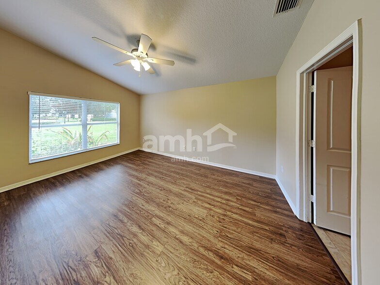 Building Photo - 15452 Osprey Glen Dr