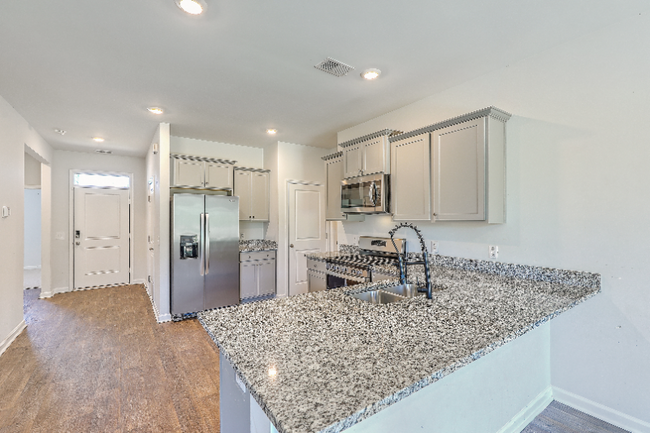 Building Photo - 124 Pontoria Dr