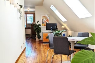 Building Photo - 509 E Wilson St