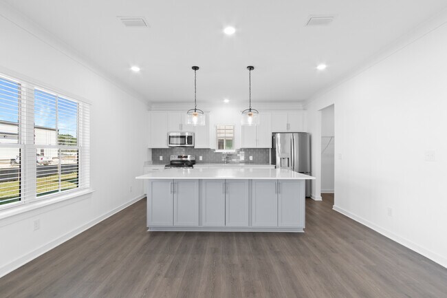 Building Photo - Best of Orange Beach - Casablanca