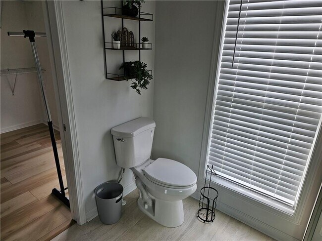 Building Photo - 1222 Paiute Ct