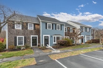 Building Photo - 1275 Maplewood Ave