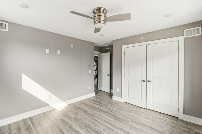 Building Photo - 1900 N 4th St