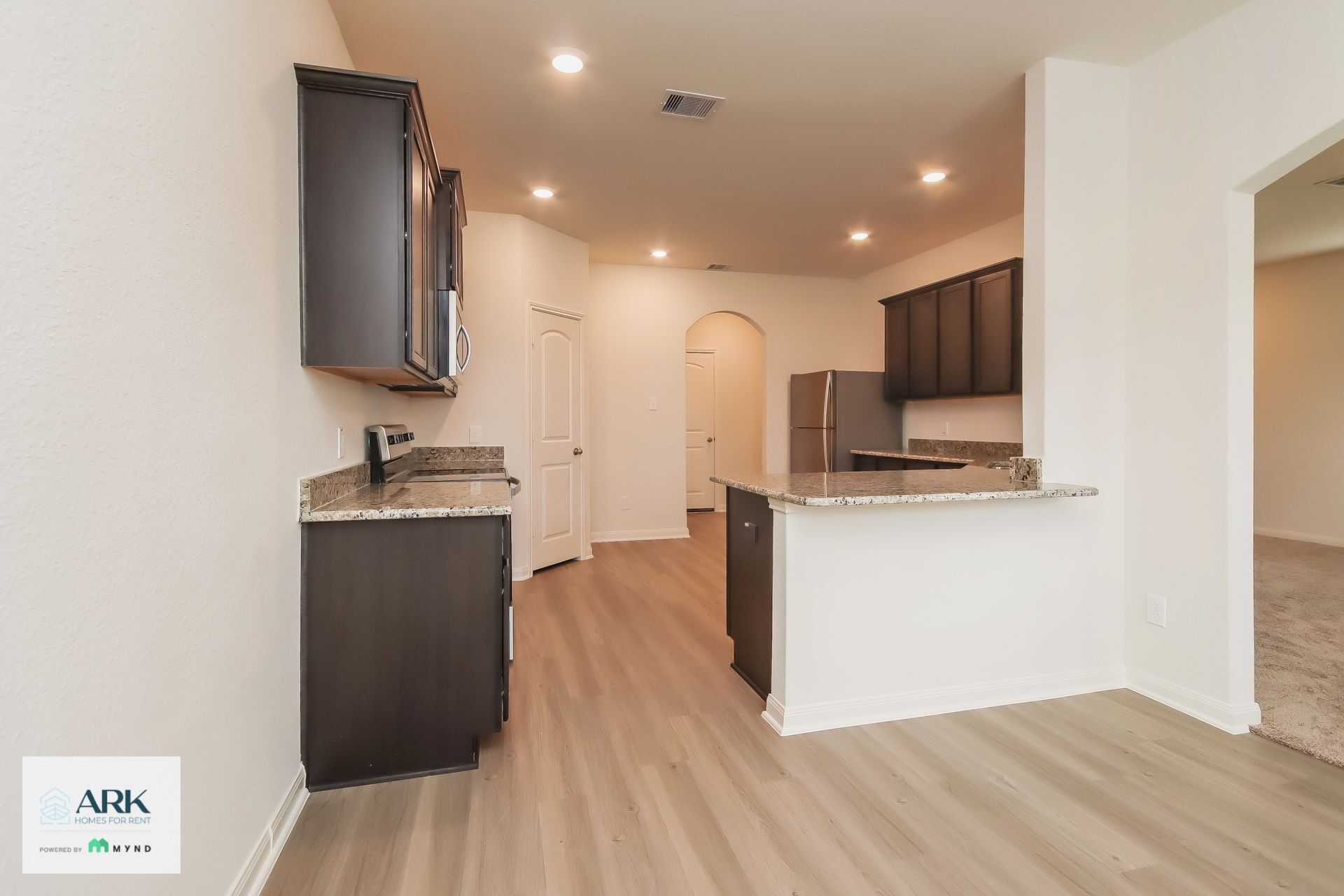 Building Photo - 5826 Sapphire Lagoon Rd