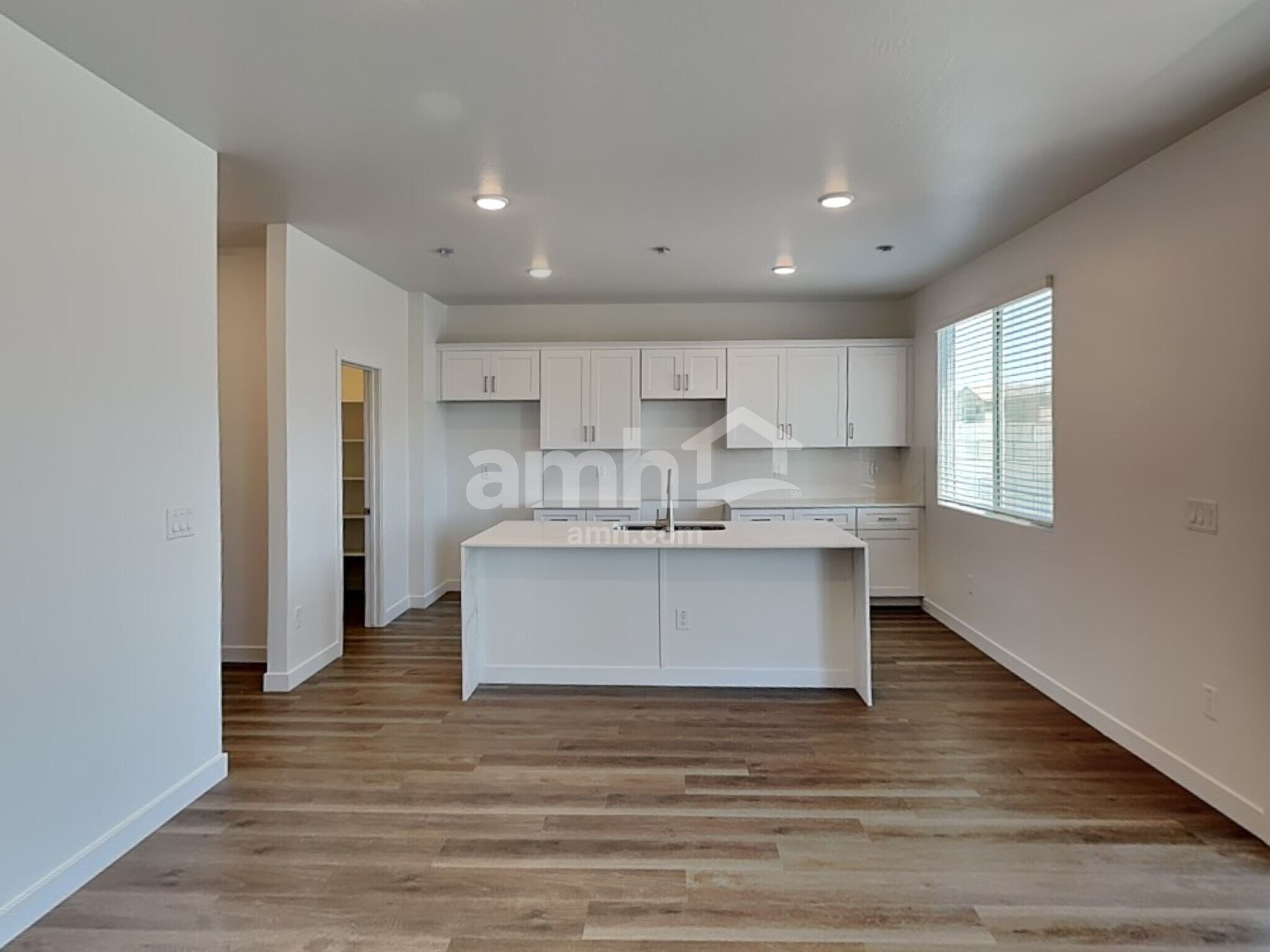 Building Photo - 9749 W Luxton Ln
