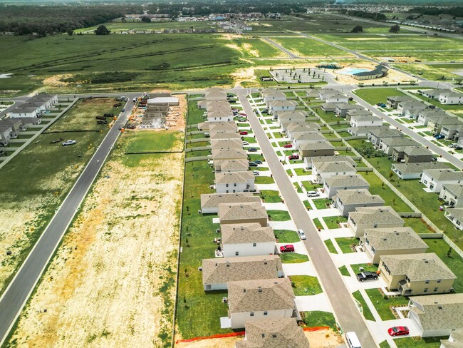 Building Photo - NEW HOME: 5/3: OCALA CROSSINGS SOUTH