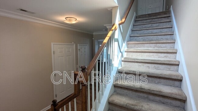 Building Photo - 1747 Oak Brook Ln NW