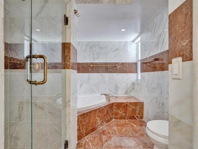 Building Photo - 1400 S Ocean Dr