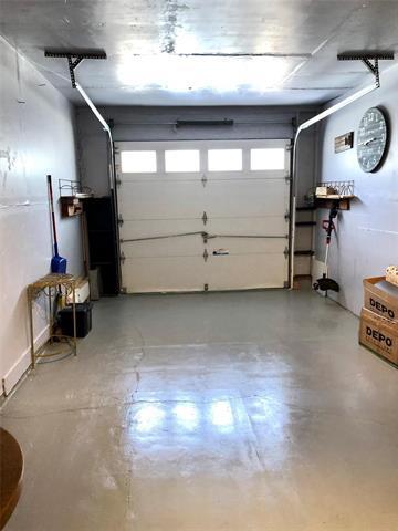 Building Photo - 2127 E Mitchell St