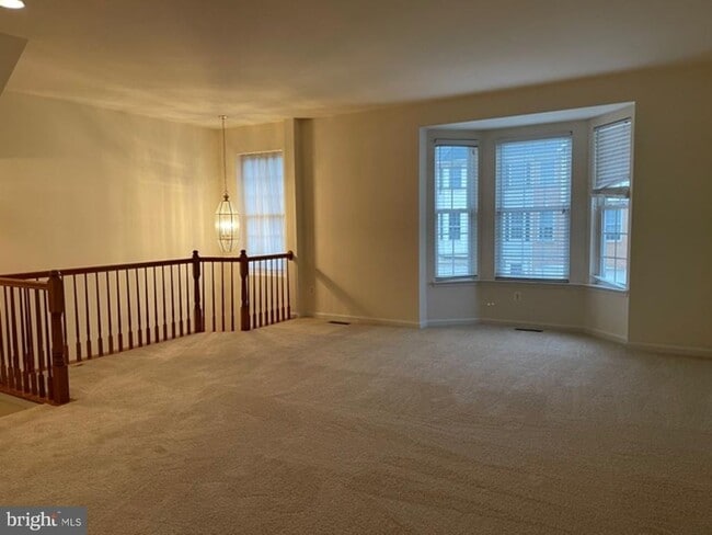 Building Photo - 12039 Kemps Landing Cir